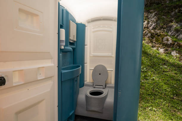 Best Restroom trailer rental cost  in Zion, IL
